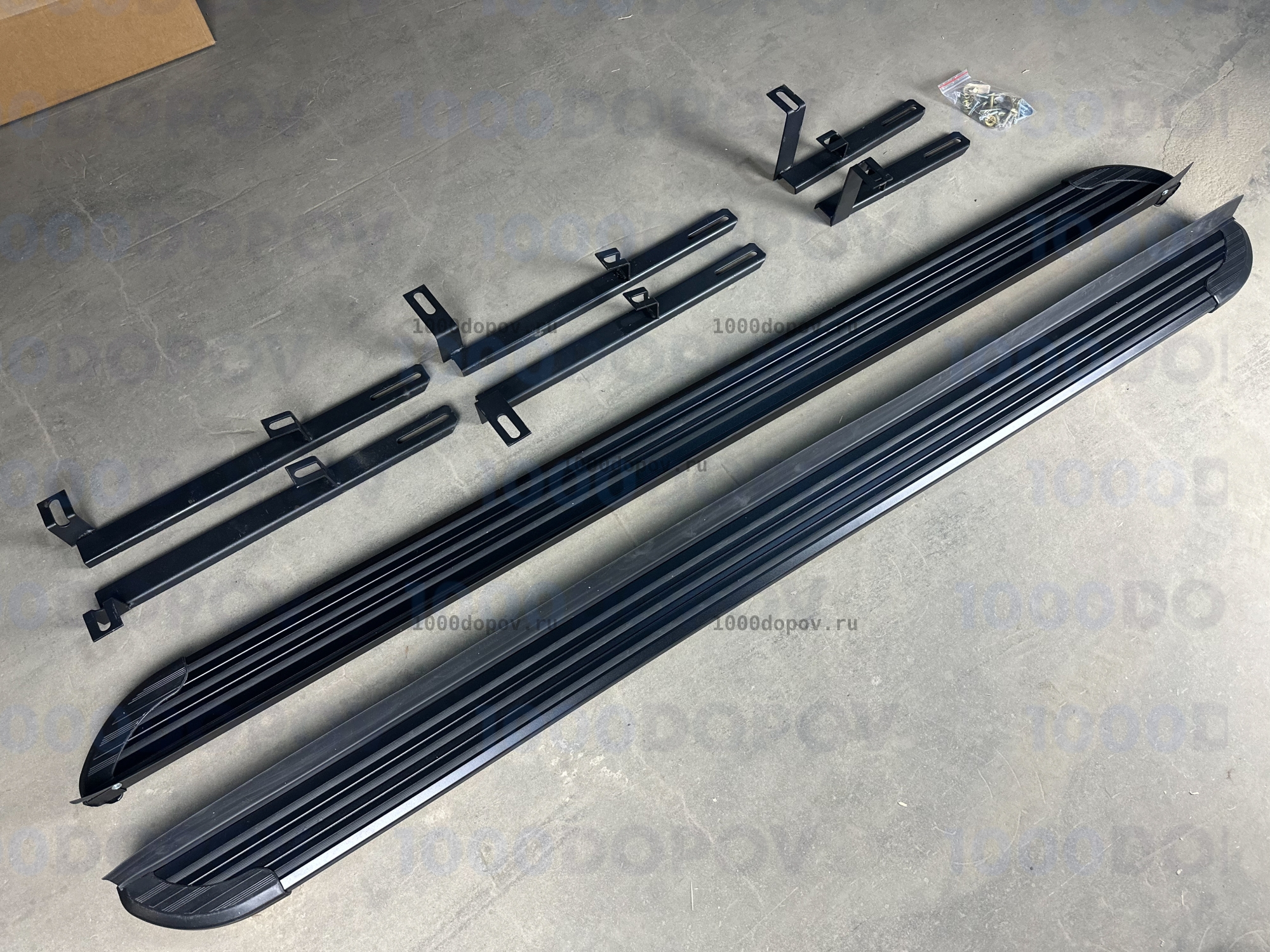 Пороги подножки на Changan UNI-T 2023-н.в черные — рисунок 3