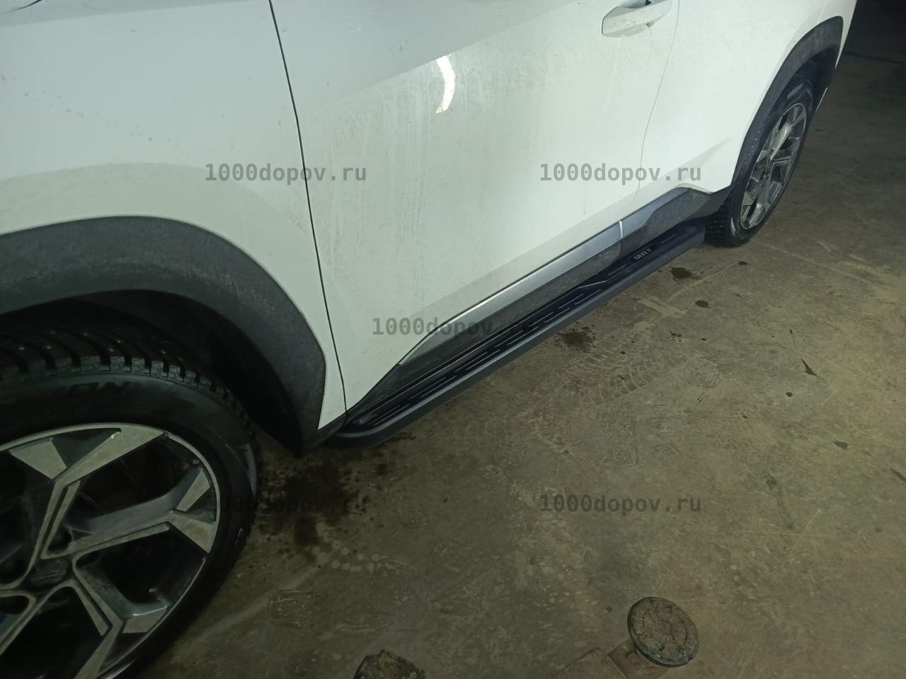 Пороги подножки на Geely Atlas New (Новый) 2024-н.в. — рисунок 27
