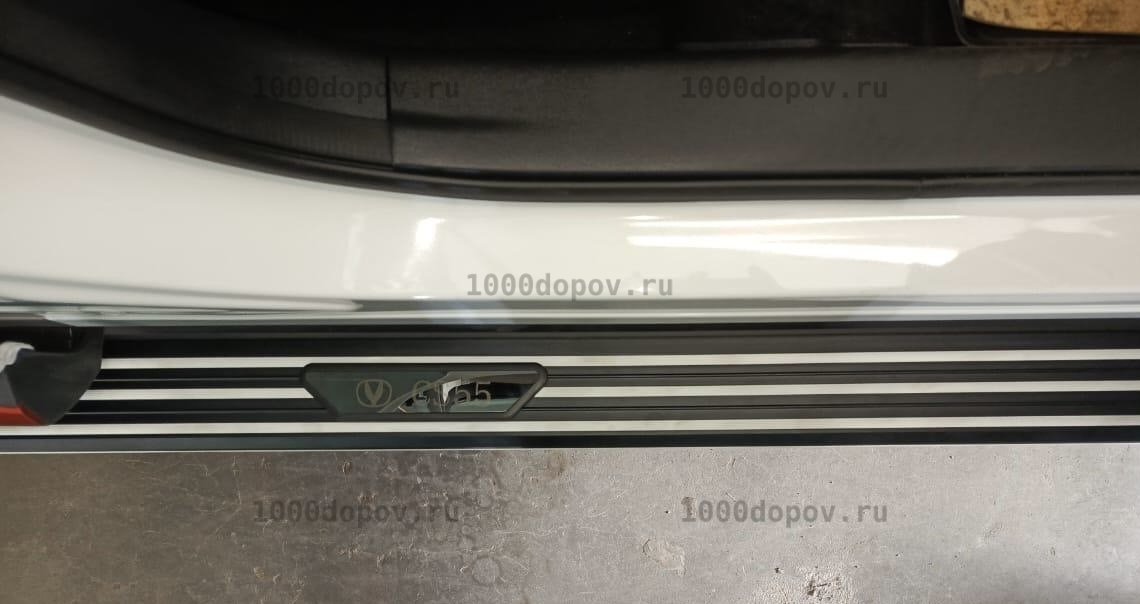 Пороги подножки на Changan CS55 2020-2023 в полоску — рисунок 2