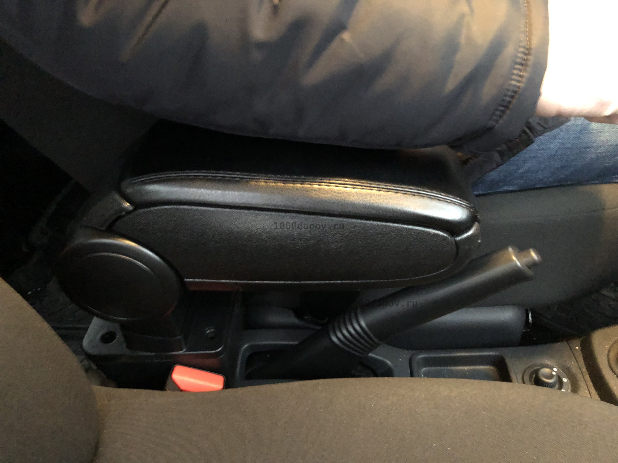 Подлокотник Armrest II Nissan Almera с 2013г.в. — рисунок 8