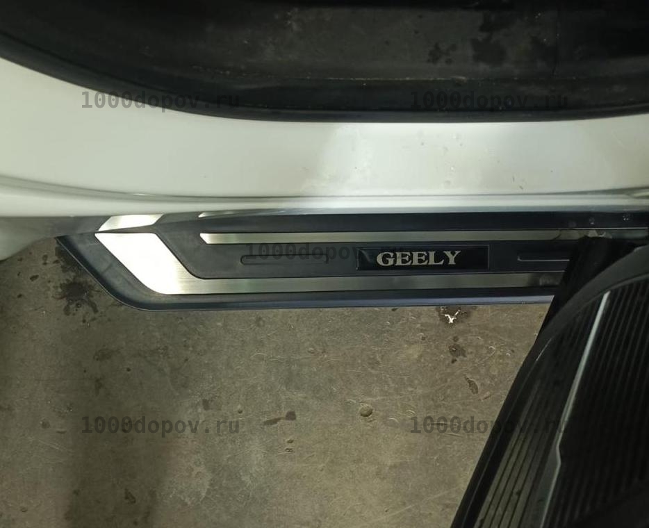 Пороги подножки на Geely Atlas New (Новый) 2024-н.в. — рисунок 34