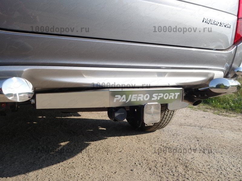 Фаркоп ТСС Тюнинг TCU00013 Mitsubishi Pajero Sport 3 2016-  (алюм. накладка, надпись Pajero Sport) — рисунок 2