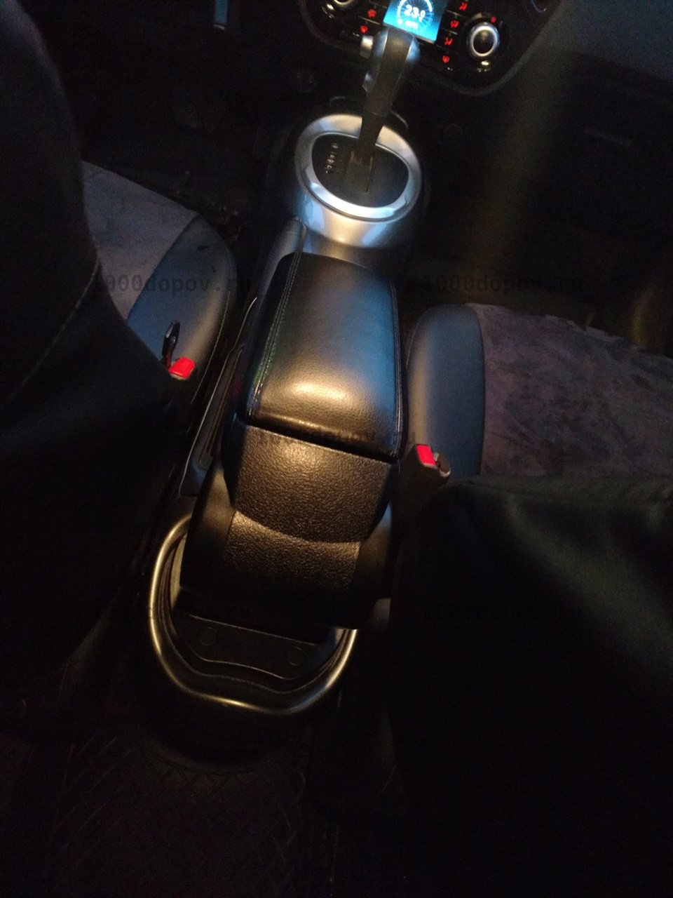 Подлокотник Armrest II Nissan Juke с 2011 г.в. — рисунок 6