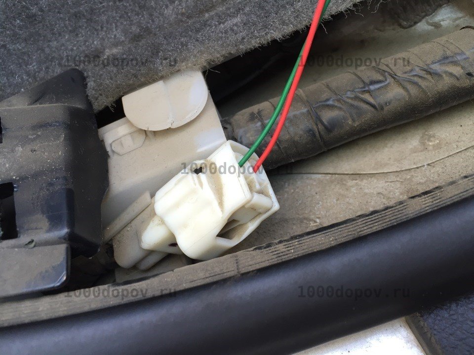 Пороги подножки на Toyota Land Cruiser 200/ Lexus LX570 2007-н.в. с подсветкой — рисунок 26