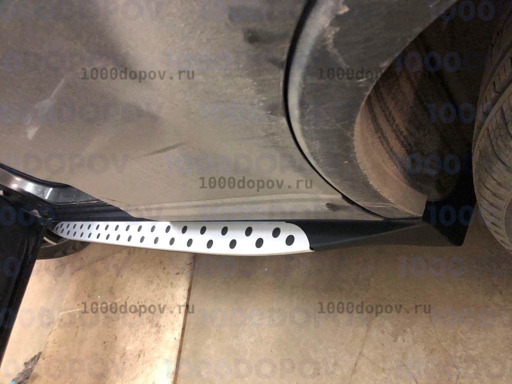 Пороги подножки на KIA Sorento 2009-2021 (Стиль BMW) — рисунок 1