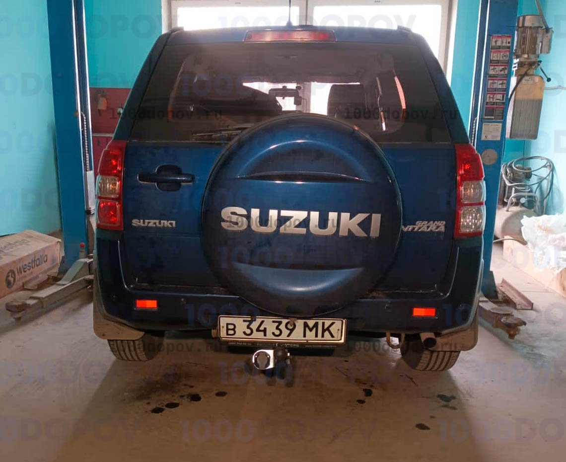 Фаркоп Трейлер 7900 Suzuki Grand Vitara 2005-2015 (5 дв., 2л, запасное колесо на двери) — рисунок 3