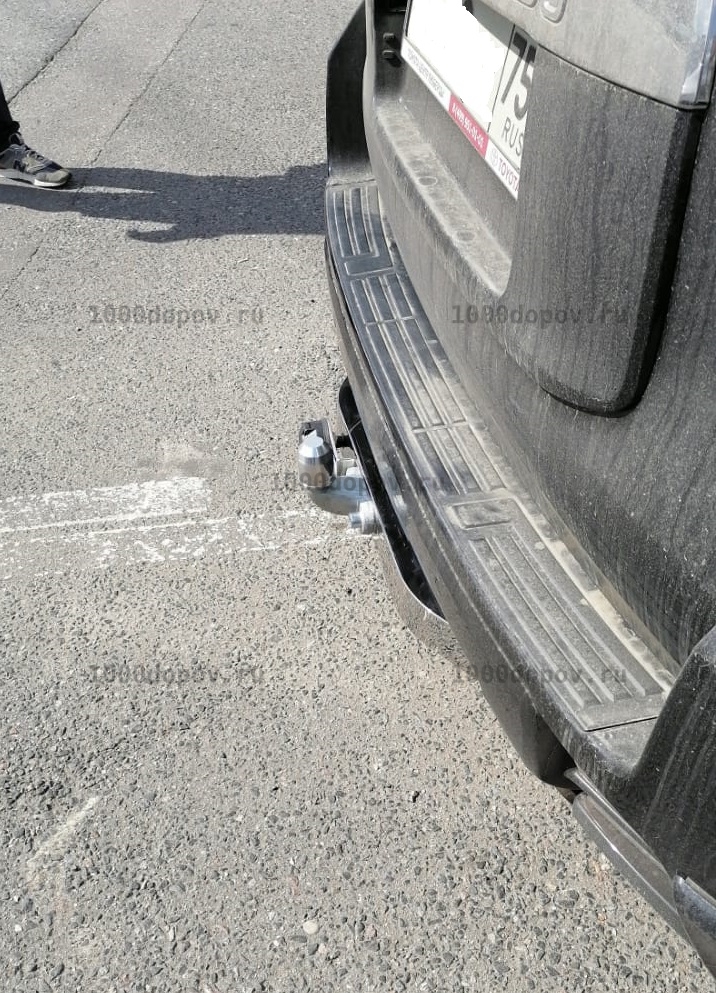 Фаркоп Baltex Y-13E-2 Toyota Land Cruiser Prado 120 2003-2009 (алюм. накладка, надпись Land Cruiser) — рисунок 2
