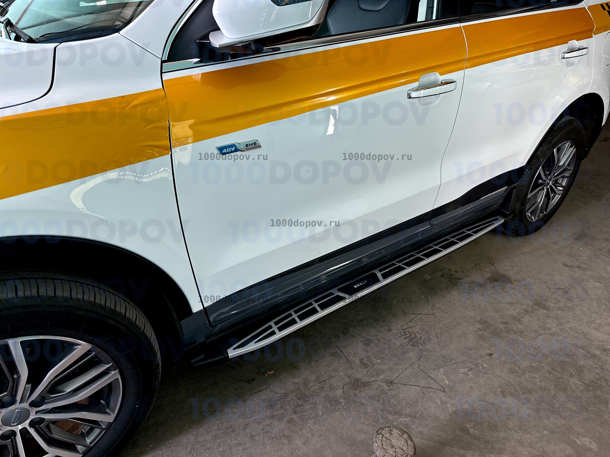 Пороги подножки на Geely Atlas 2017-2024 — рисунок 1