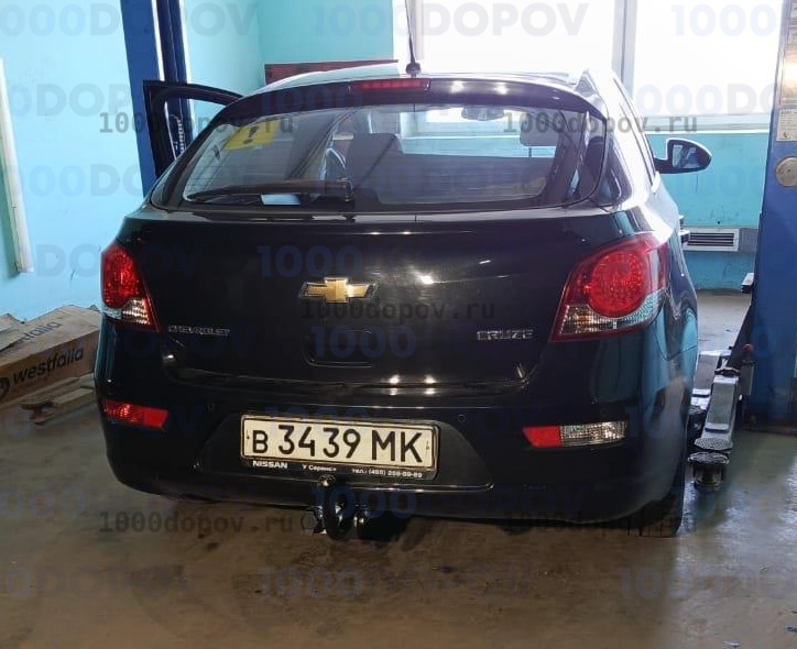 Фаркоп Leader Plus C211-A Chevrolet Cruze (J300) седан, hb 2009-н.в. — рисунок 1