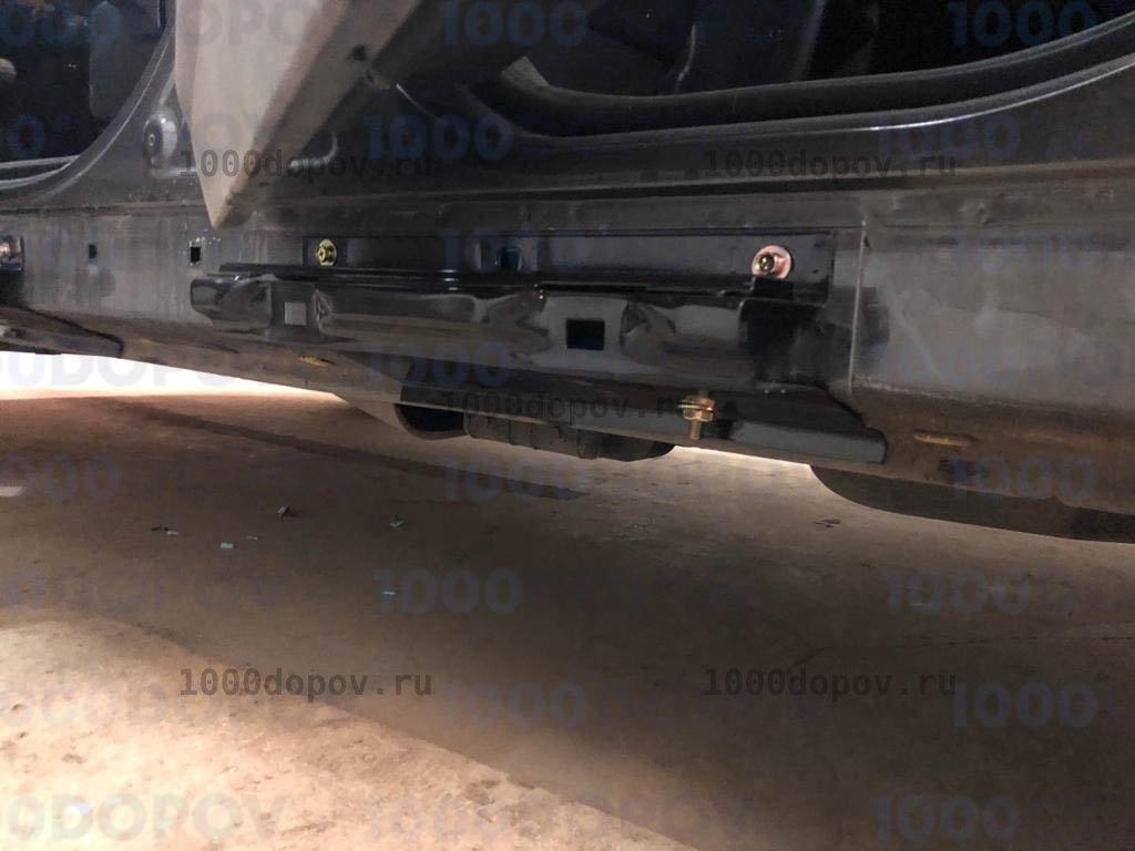 Пороги подножки на KIA Sorento 2009-2021 (Стиль BMW) — рисунок 5