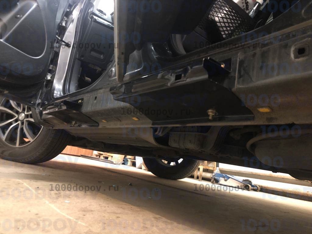 Пороги подножки на KIA Sorento 2009-2021 (Стиль BMW) — рисунок 6