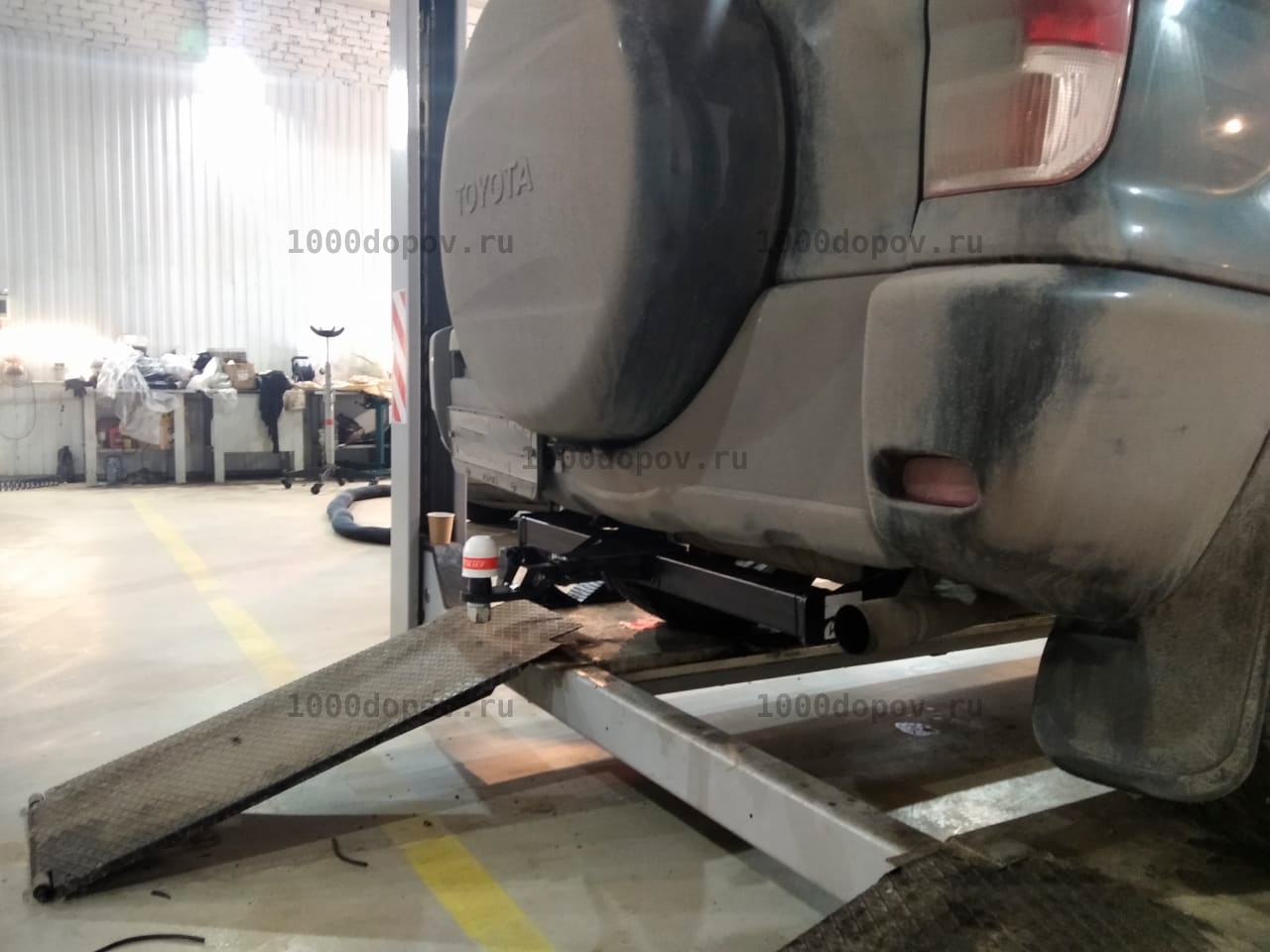 Фаркоп Трейлер 8221 Toyota RAV4 2000-2006 — рисунок 3