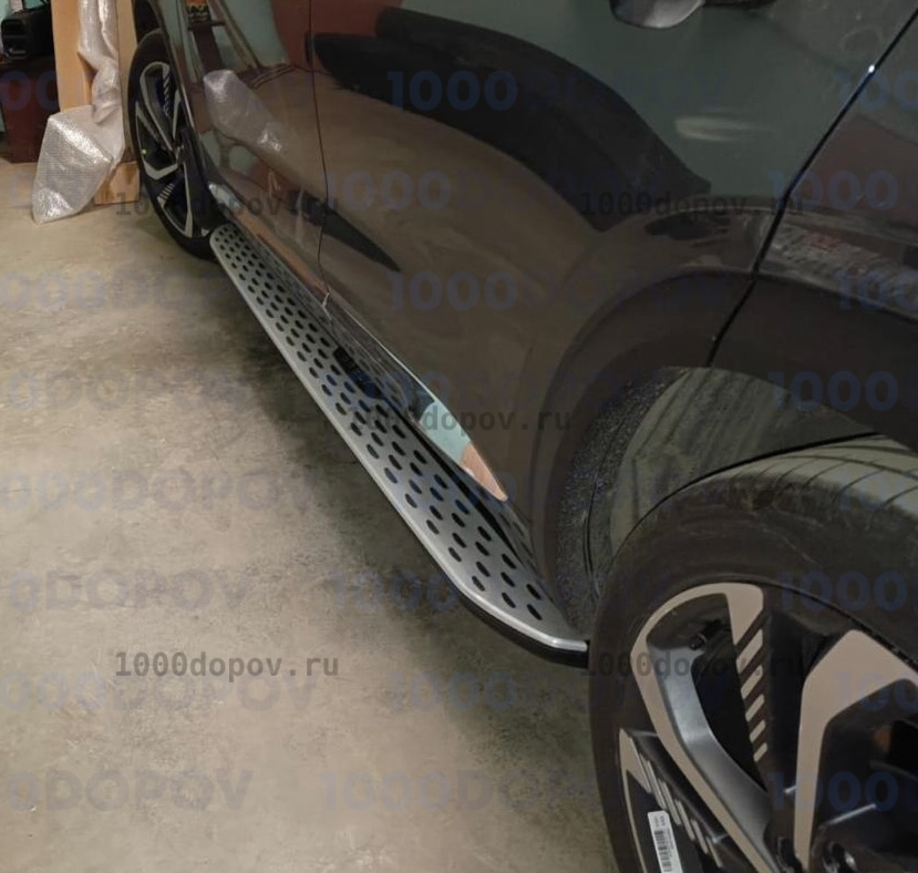 Пороги подножки на Geely Monjaro 2022-н.в. (в стиле BMW) — рисунок 12