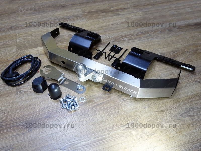 Фаркоп ТСС Тюнинг TCU00063 Toyota Land Cruiser 200 2007-н.в. (кроме Executive и Excalibur) (алюм. накладка, надпись Land Cruiser) — рисунок 1