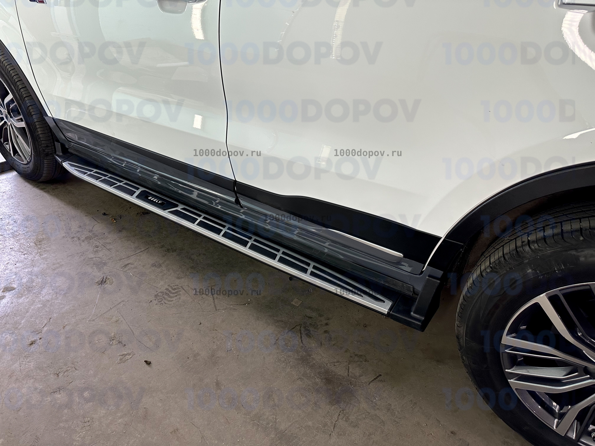 Пороги подножки на Geely Atlas PRO 2021-н.в — рисунок 3