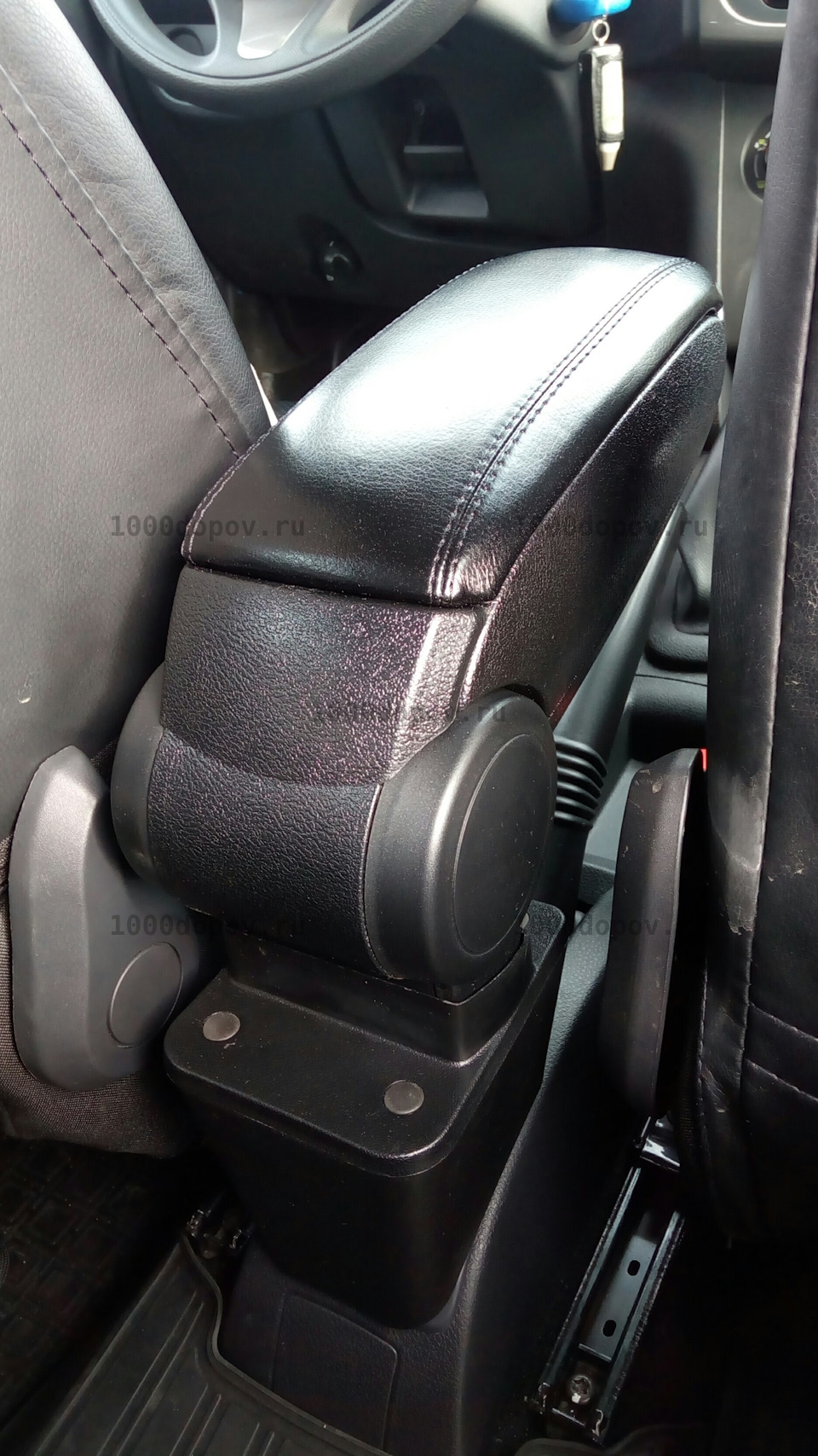 Подлокотник Armrest II Renault Sandero 2009-2014 — рисунок 8