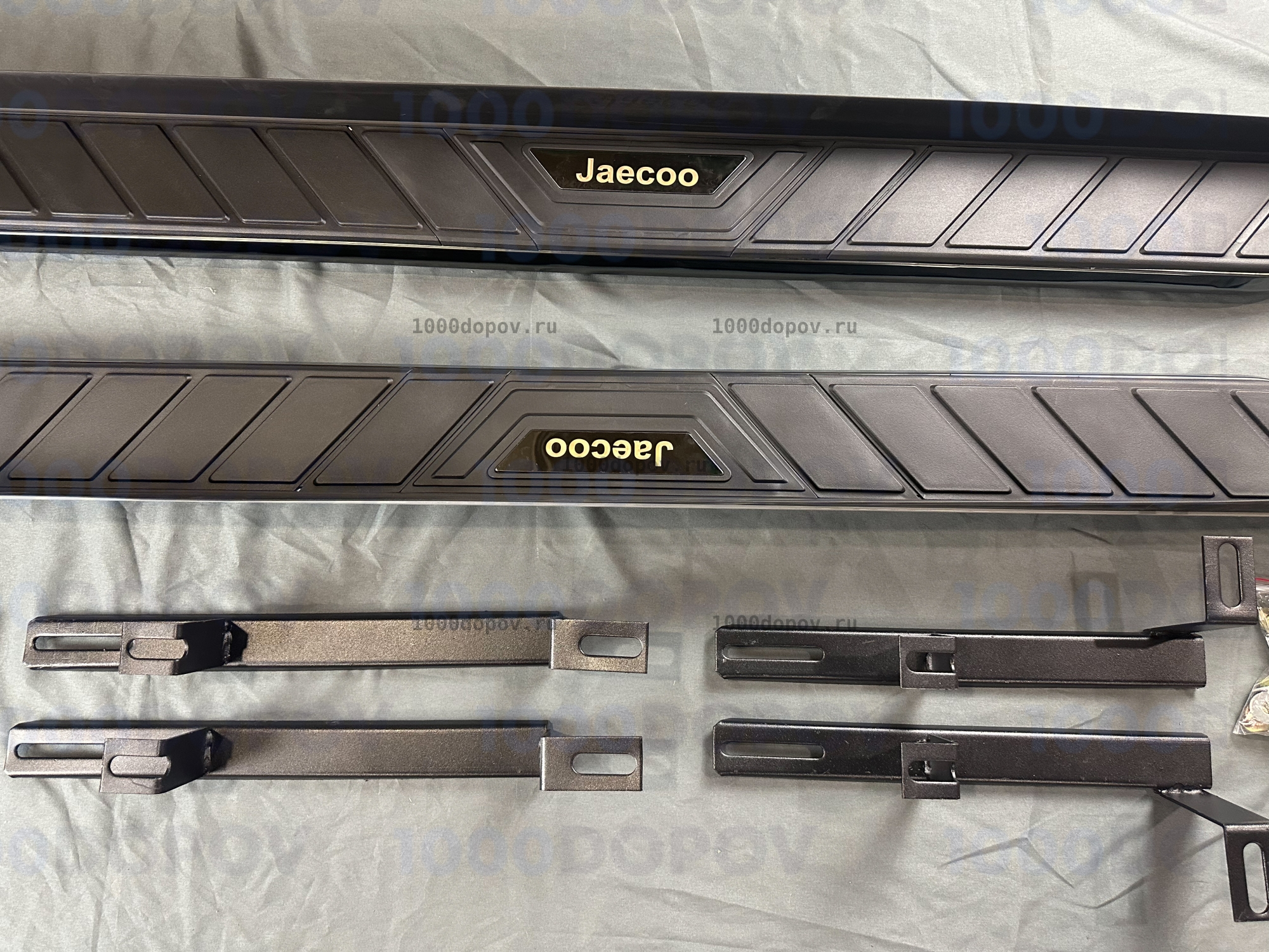 Пороги подножки на JAECOO J7 2023-н.в. черные — рисунок 5