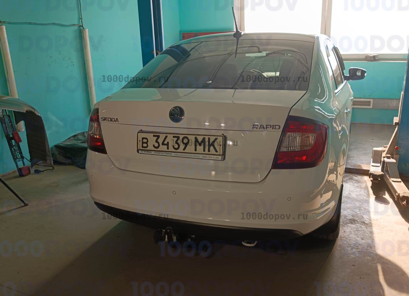Фаркоп Трейлер 9131 Skoda Rapid лифтбек 2012-н.в. — рисунок 1