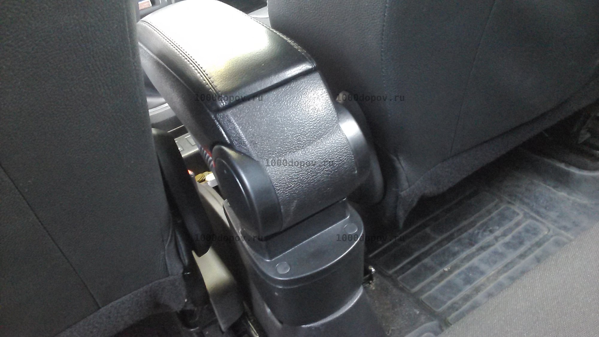Подлокотник Armrest II Lada X-Ray с 2015 г.в. — рисунок 2