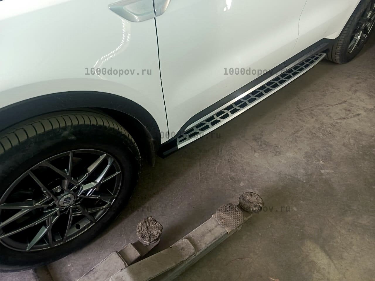 Пороги подножки на KIA Sorento 2021-2024 — рисунок 4