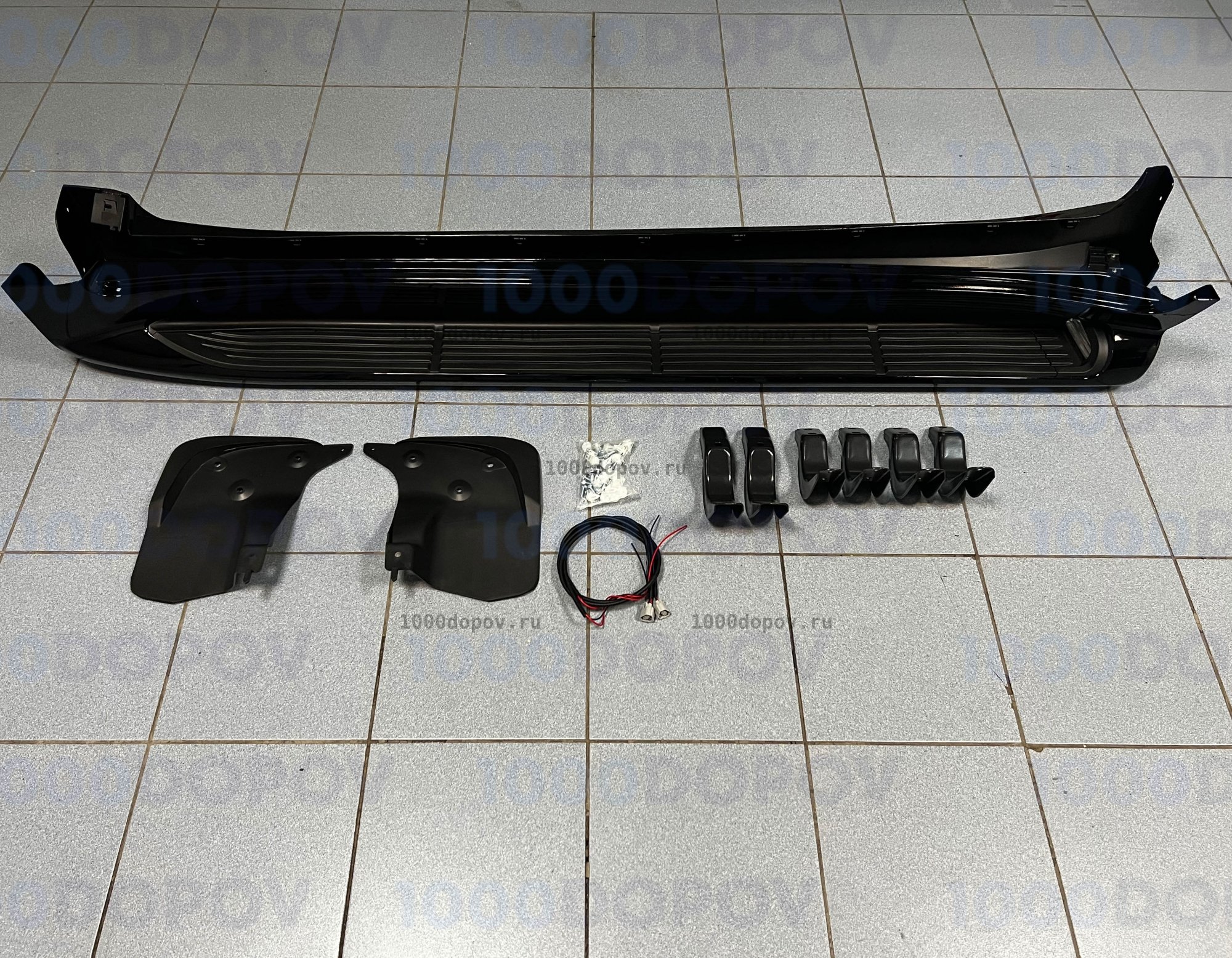 Пороги подножки на Toyota Land Cruiser 200/ Lexus LX570 2007-н.в. с подсветкой — рисунок 16